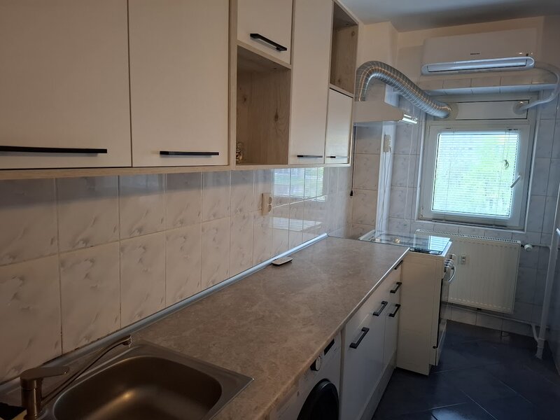 Studio spatios - 43 mp - Lacul Tei, Inginerilor Tei proprietar